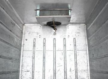 Maintenance de hayons camions et fourgons